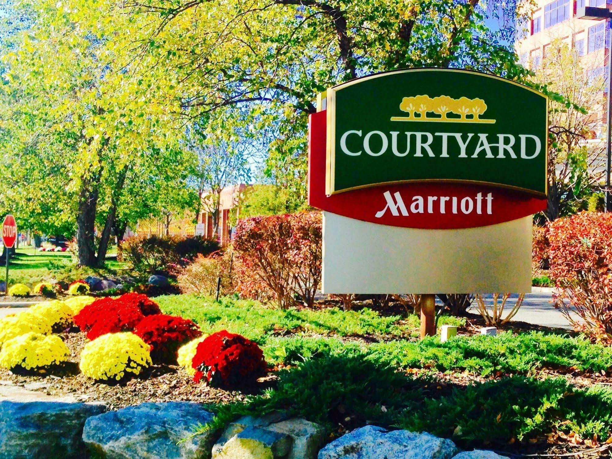 Courtyard By Marriott Lyndhurst/Meadowlands Экстерьер фото